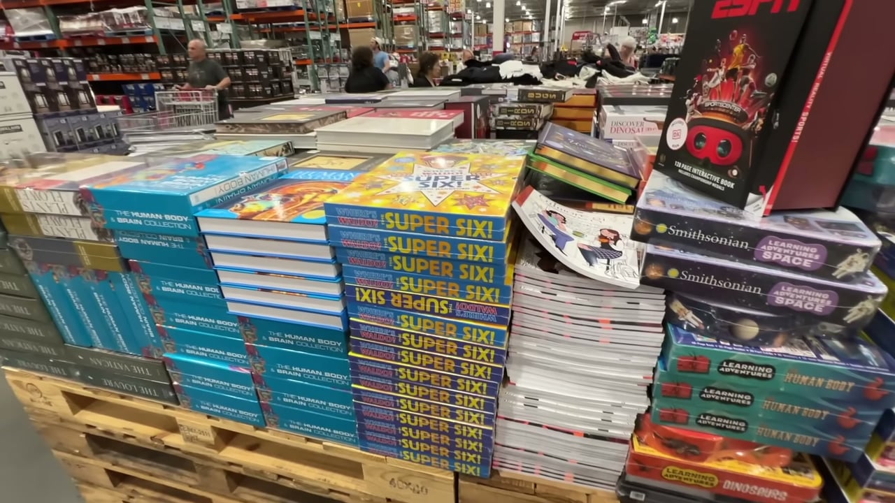 Where's Waldo? The Super Six: 6-Book Boxed Set by Martin Handford