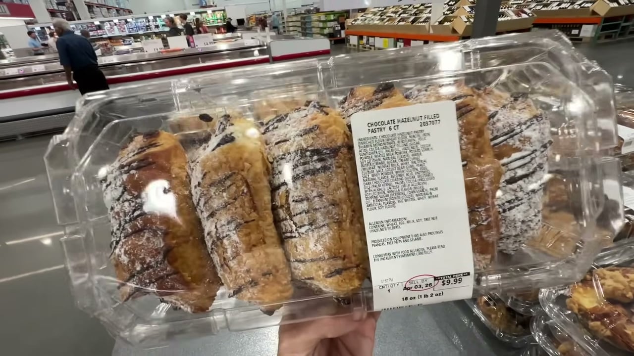 Chocolate Hazelnut Filled Pastry, 6 Count