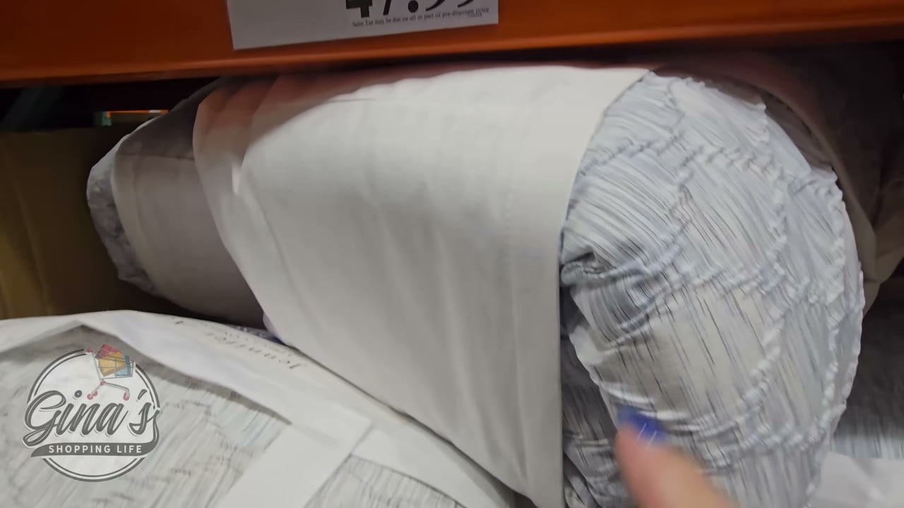 Jennifer Adams 3-Piece King Comforter Set