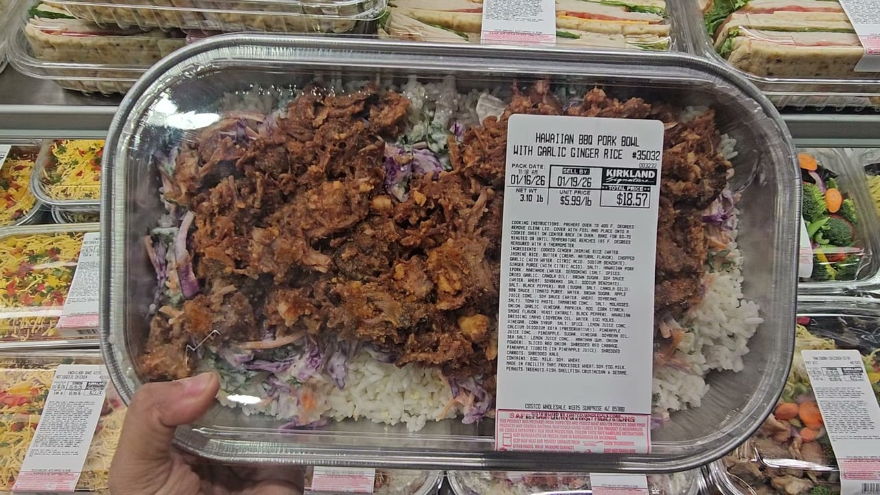Hawaiian BBQ Pork Bowl with Garlic Ginger Rice Per Lb