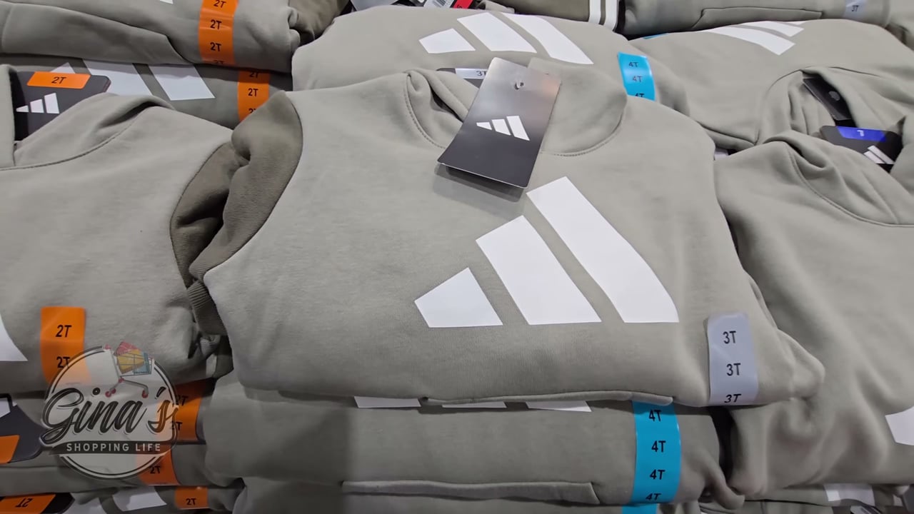 Son and daughter 2点set Kids Clothing - GRAPHIC TREFOIL LOOSE HOODIE SET - Beige | adidas Oman トップス