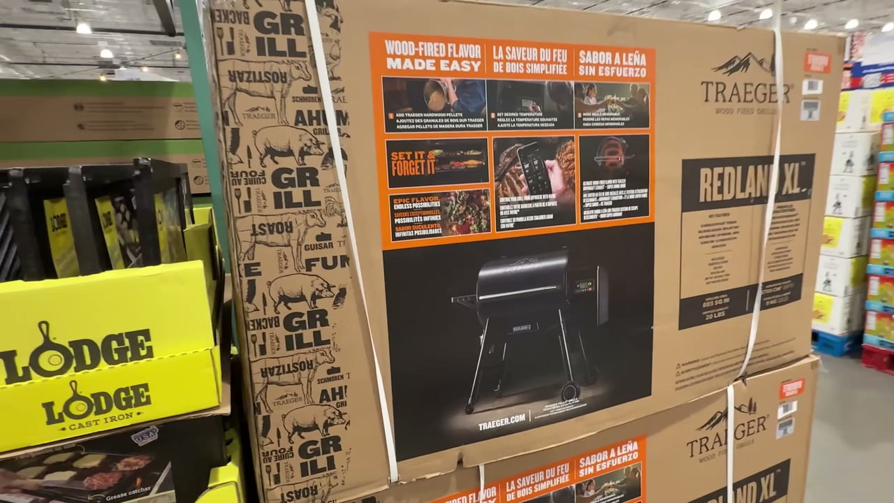 Traeger Redland XL Wood Pellet Grill with Cover