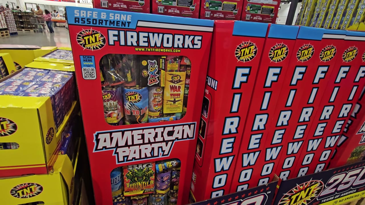 TNT American Party Fireworks