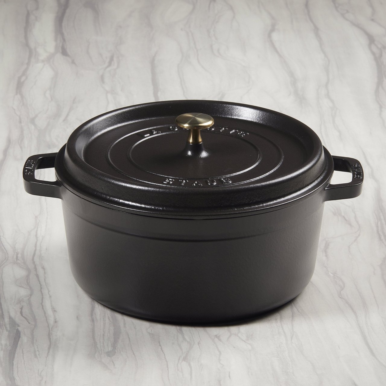 Staub 5.5 Qt Cast Iron Round Cocotte
