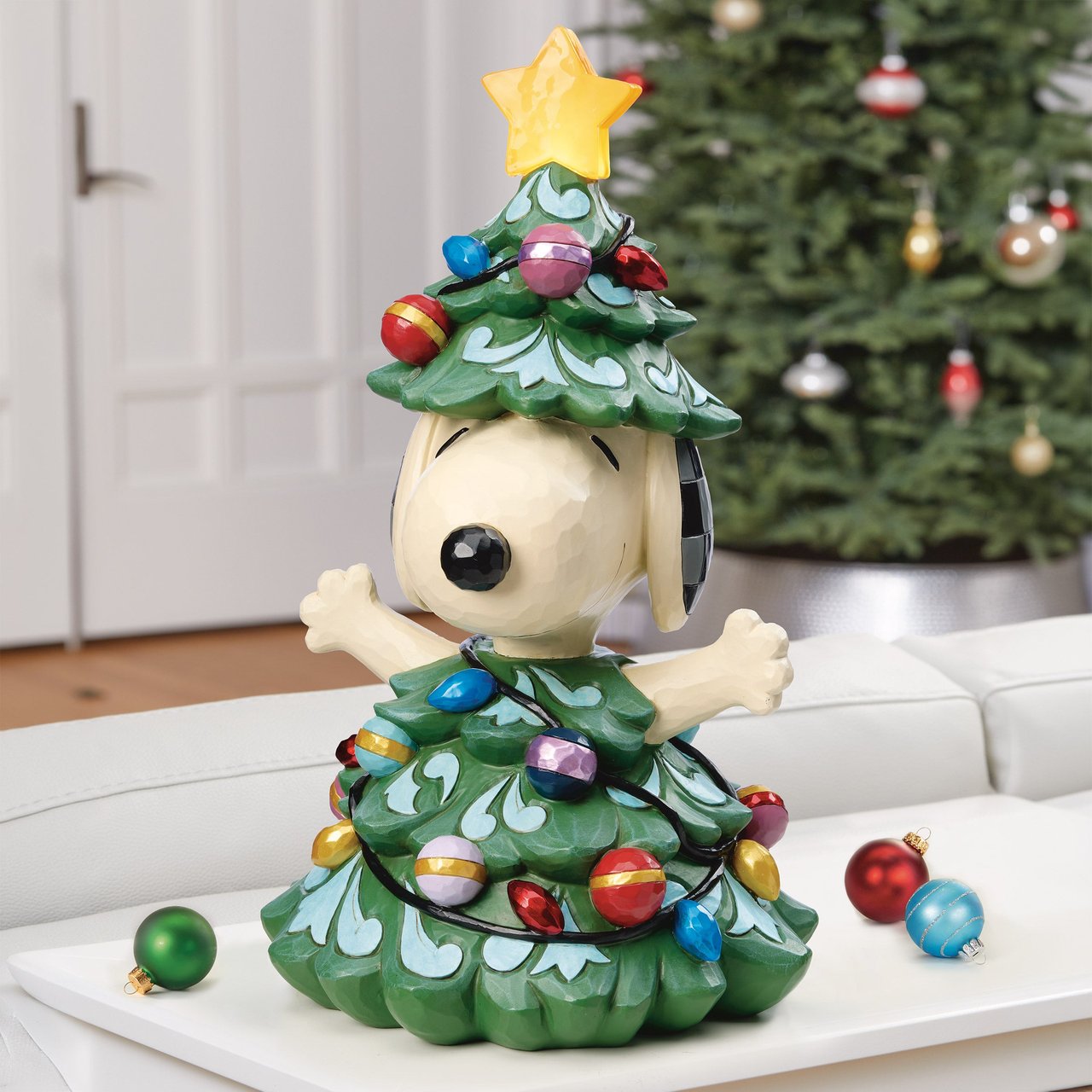 14.7" SNOOPY TREE BY JIM SHORE WITH LED STAR - Image 1