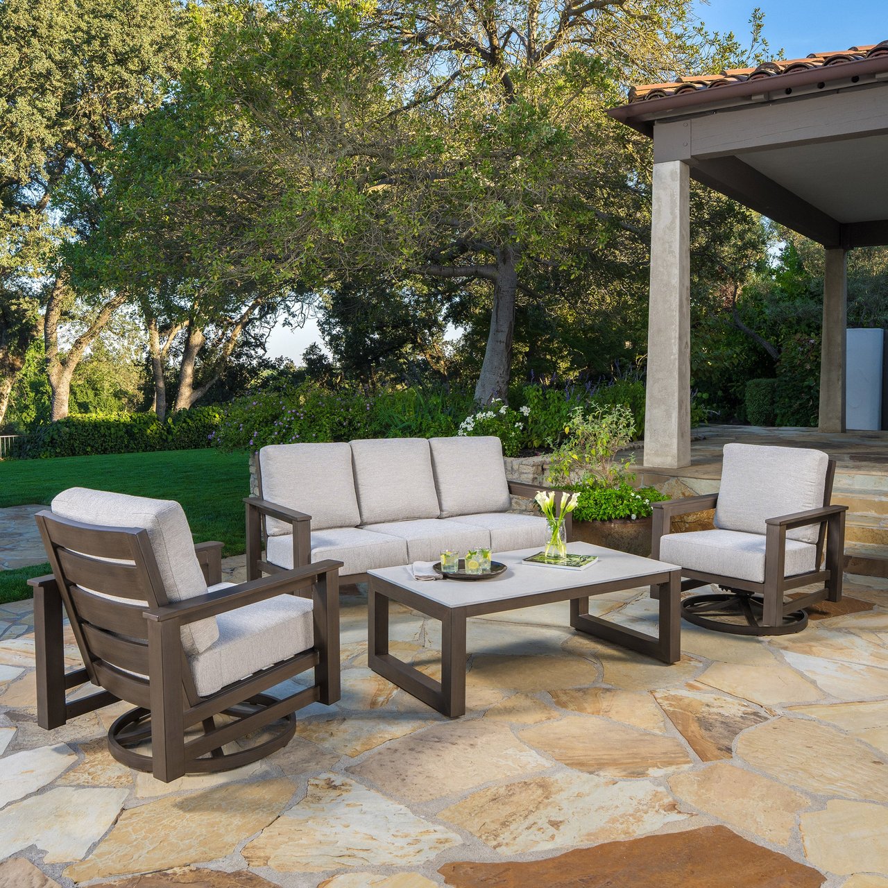 SunVilla Royce 4-Piece Deep Seating Set - Image 1