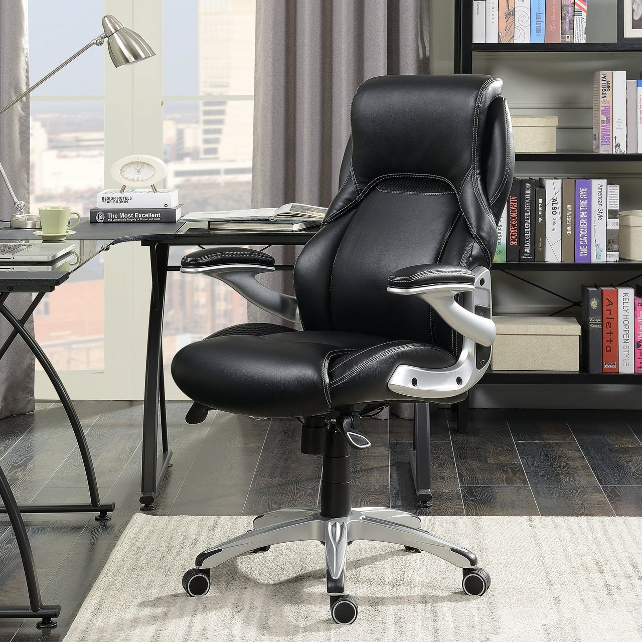 True Wellness Manager Chair - Image 1