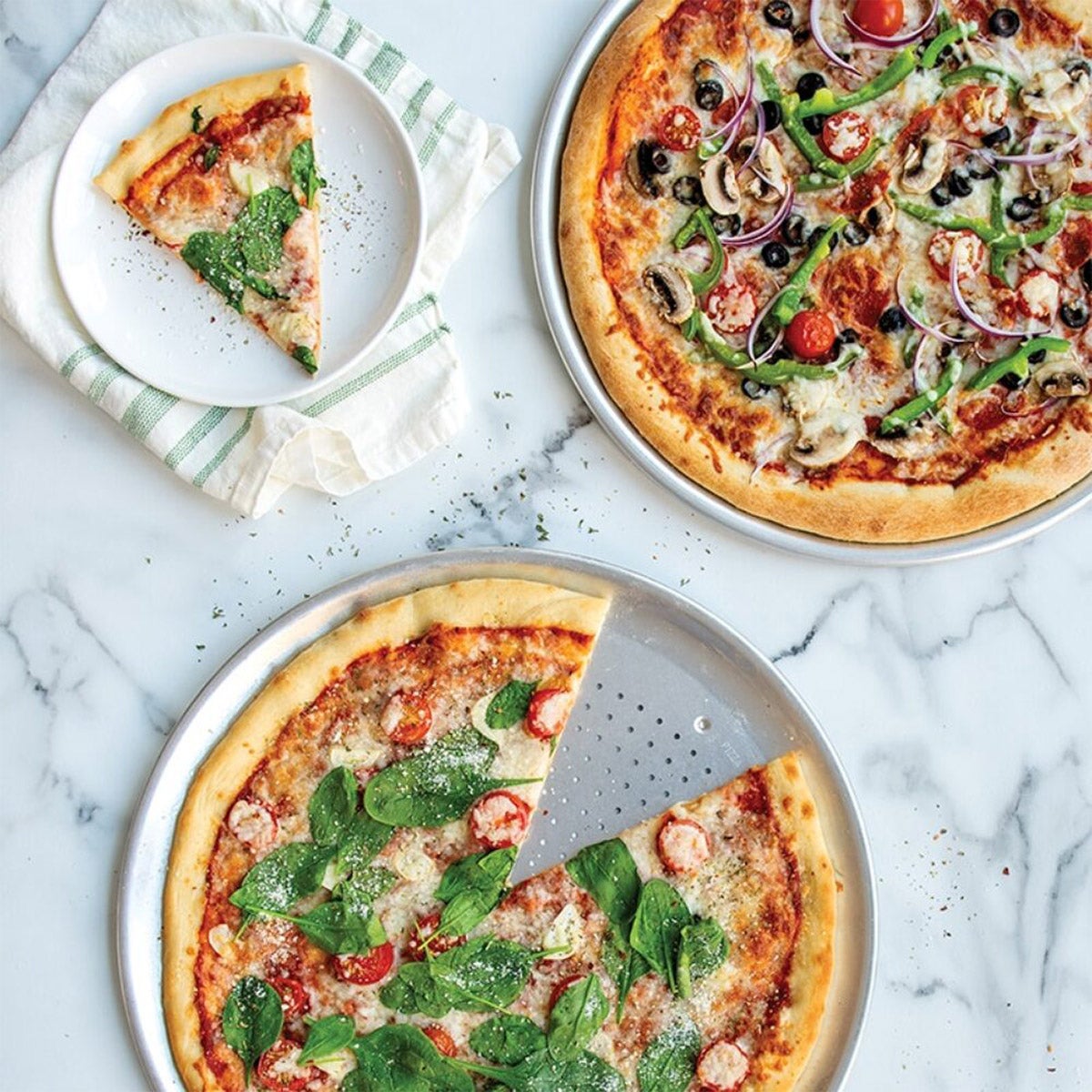 Nordic Ware 2-Piece 16" Pizza Pan Set - Image 1