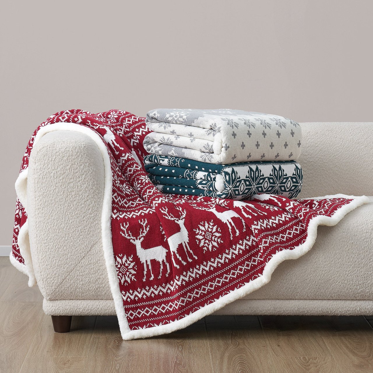 Casual Living Holiday Knit Throw 50" x 70" - Image 1