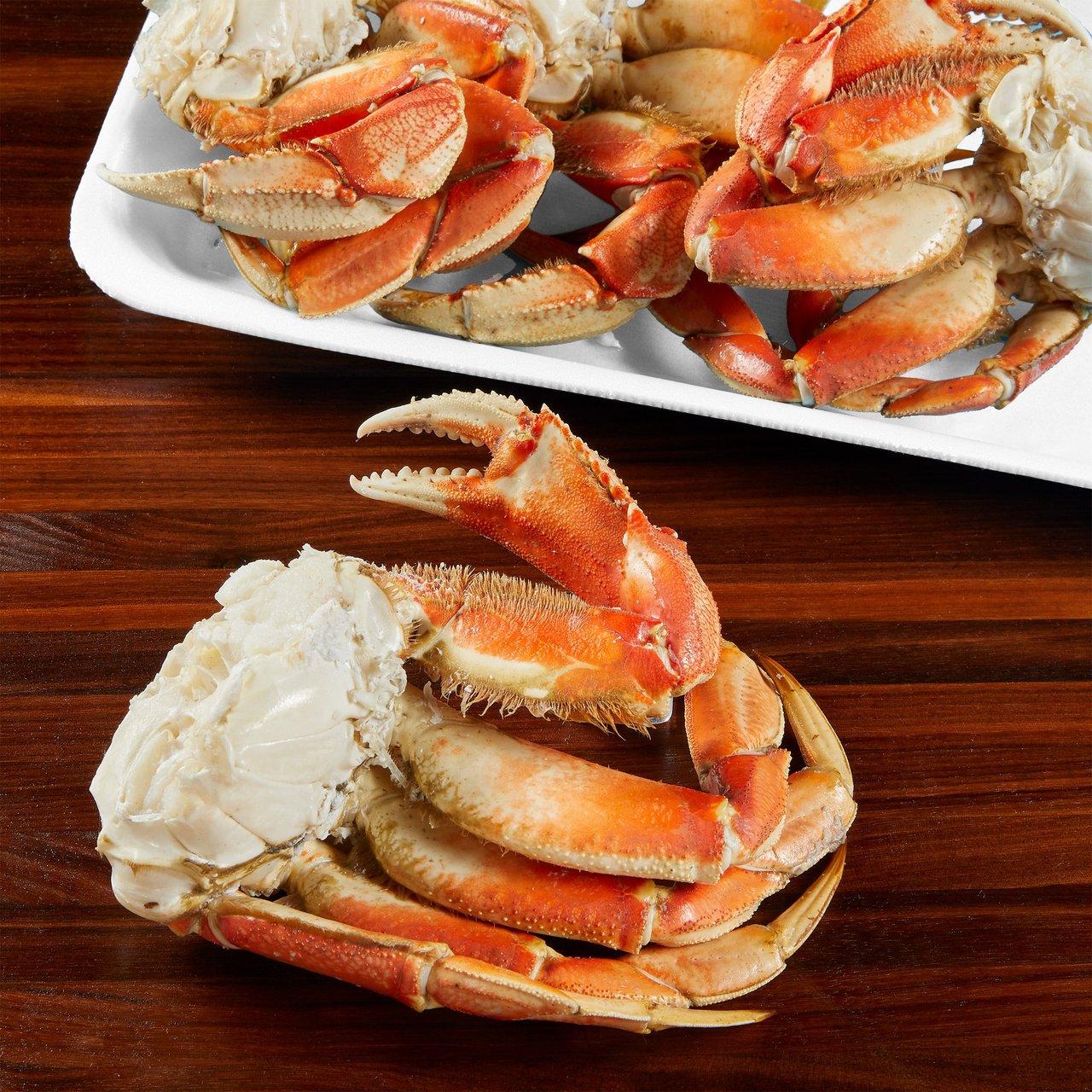 Wild Cooked Dungeness Crab Sections Per Lb - Image 1
