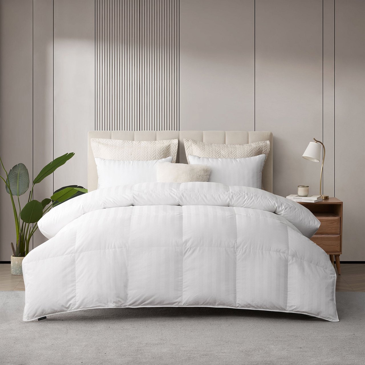Hotel Grand White Down Comforter - Full/Queen - Image 1