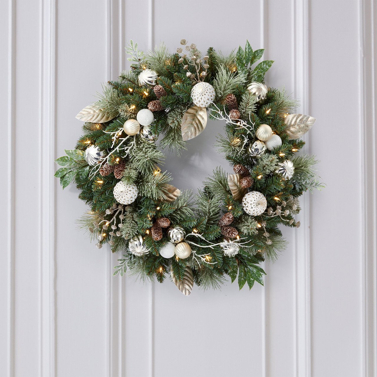 30IN PRE-LIT LED DECORATED WREATH - Image 1