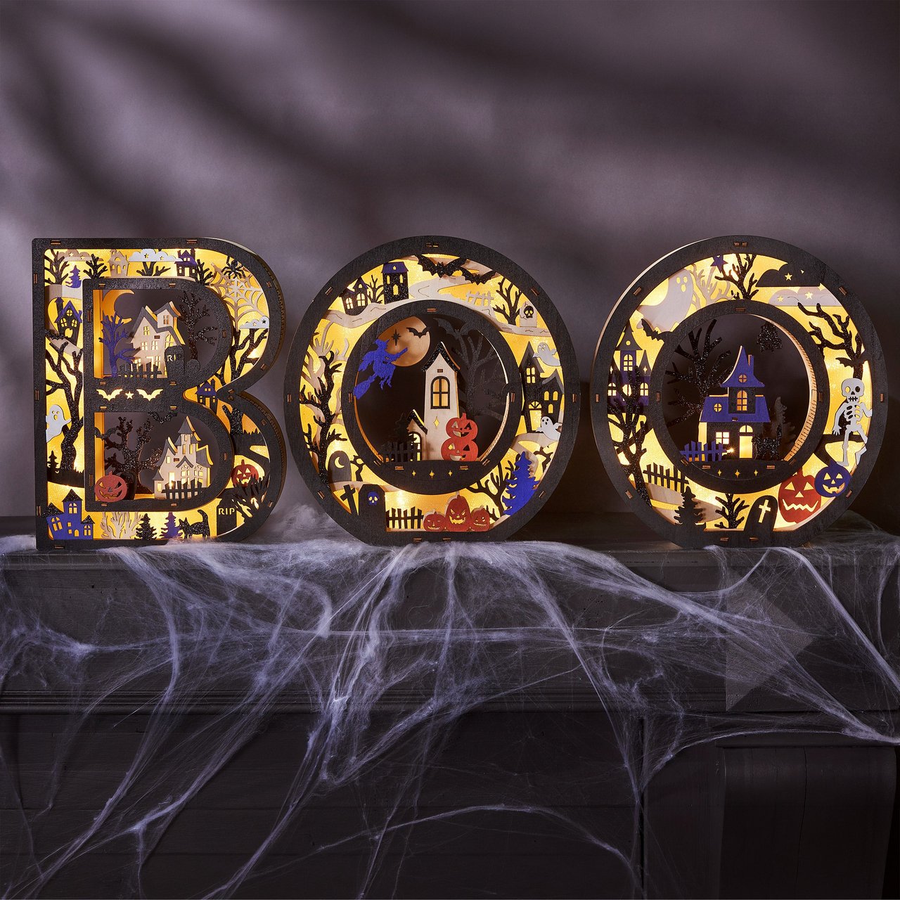 BOO WOOD LETTERS WITH LED LIGHTS SET OF 3 - Image 1