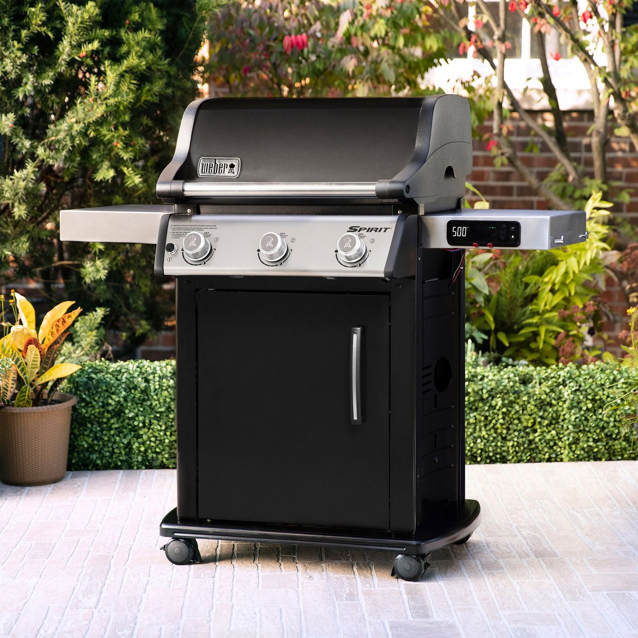 Weber Spirit EX-315 Gas Grill - Image 1