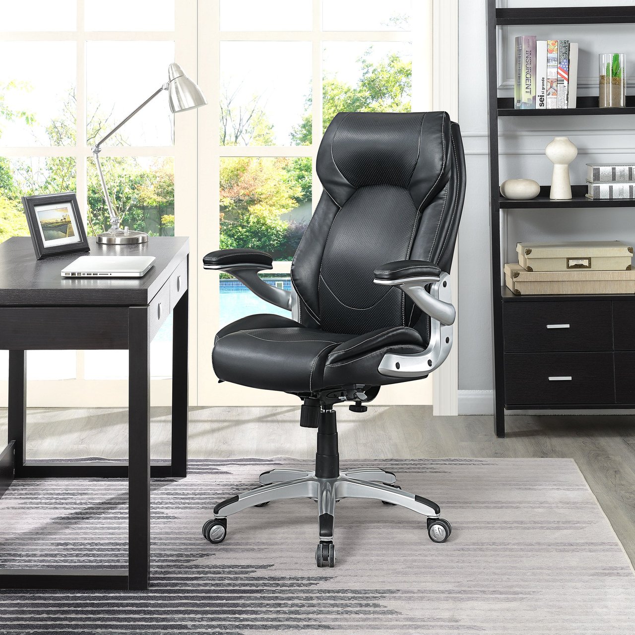 True Wellness La-Z-Boy Manager Chair - Image 1