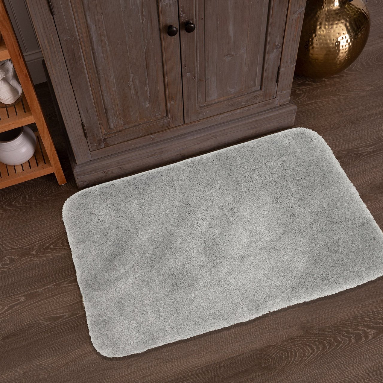 Charisma Bath Mat 24" x 36" - Platinum