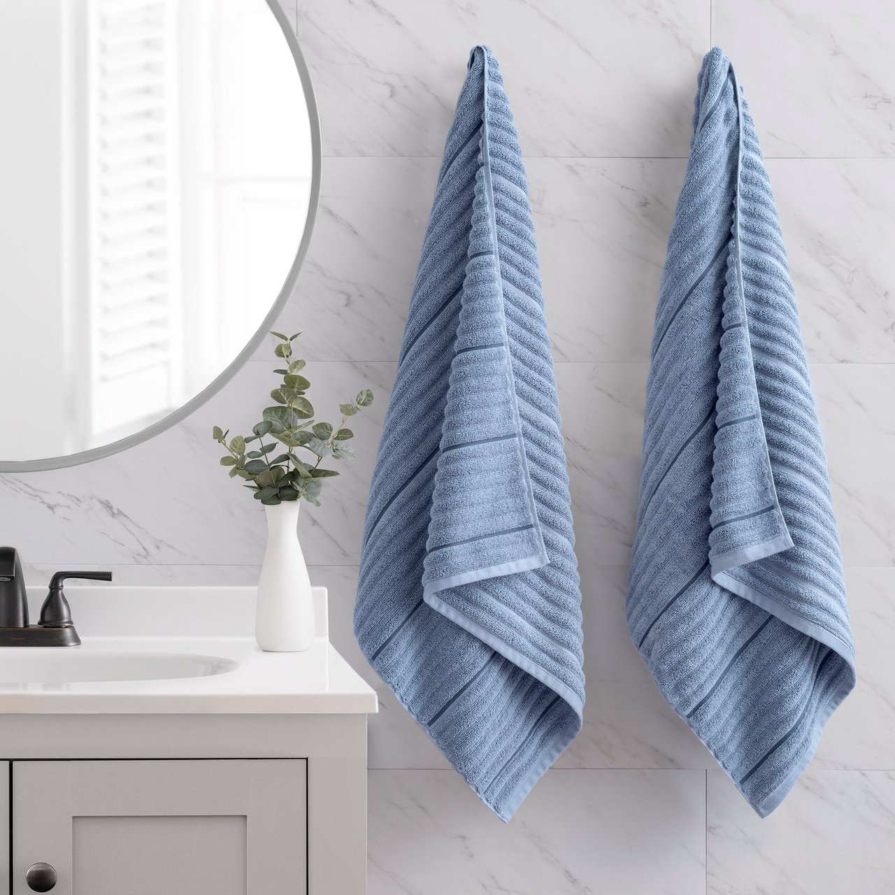 WelHome Bumpy Rib Bath Towel, 2-Pack Blue - Image 1