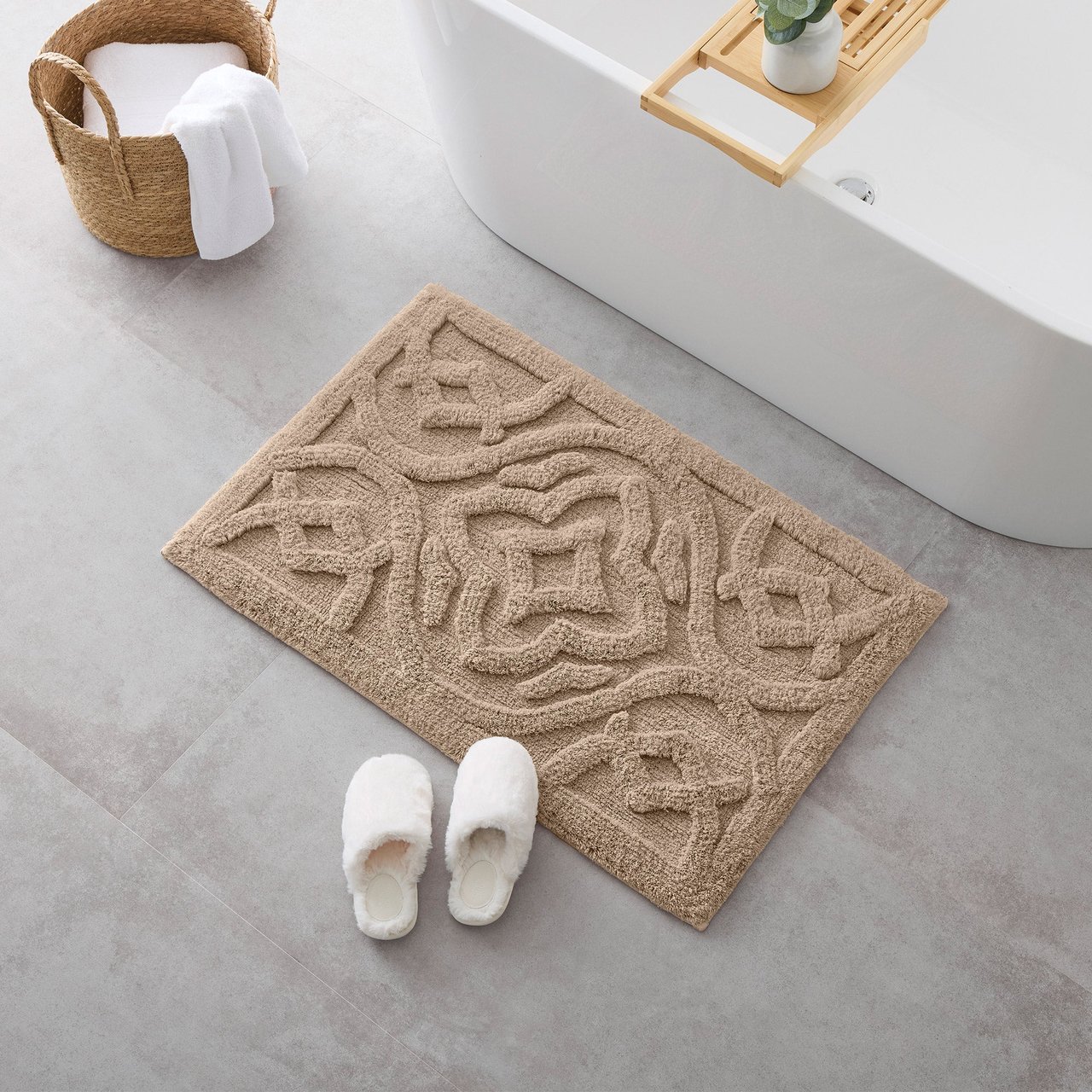 WelHome Alton Tufted Bath Mat 24"x36" - Image 1
