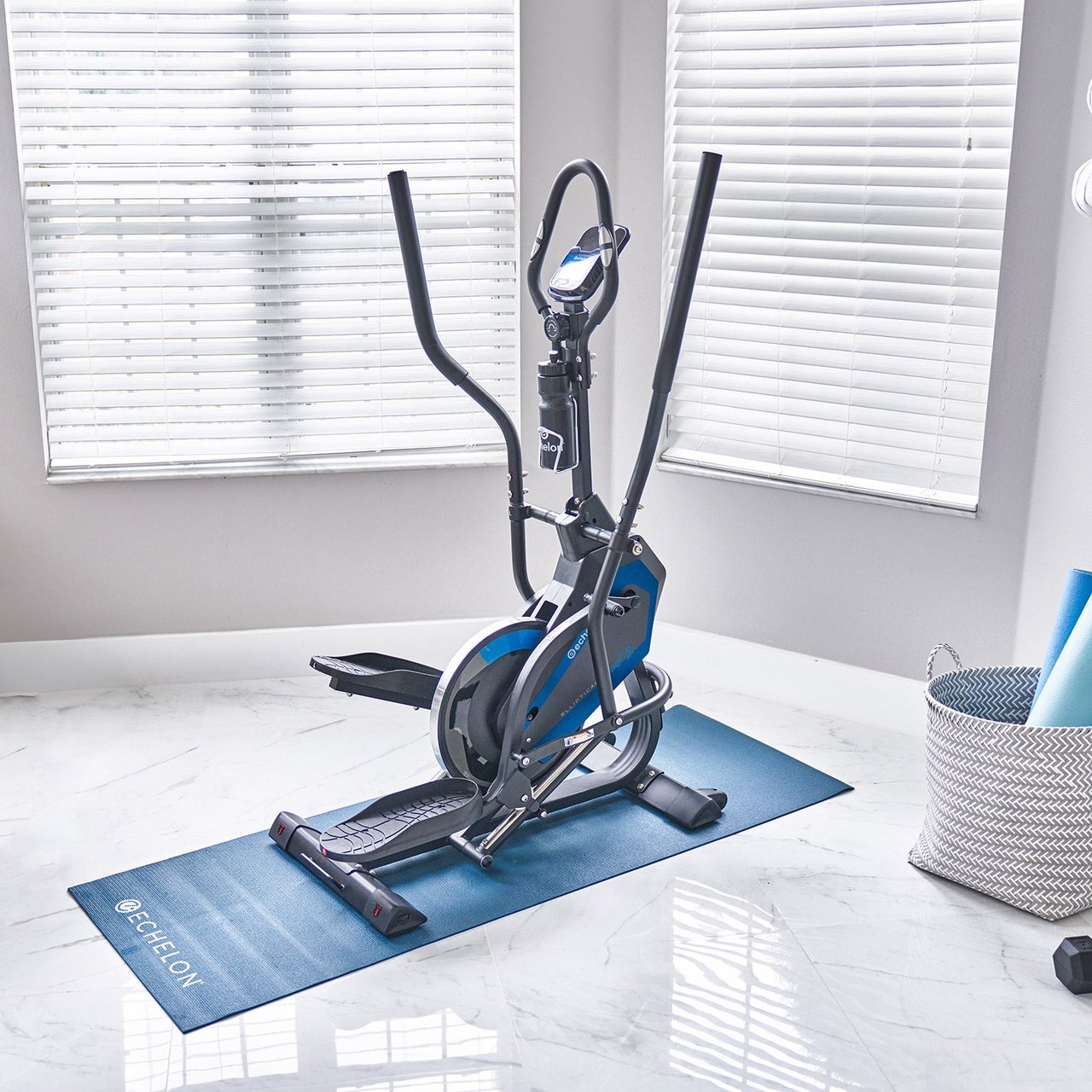 Echelon Sport 2 Elliptical Trainer - Image 1