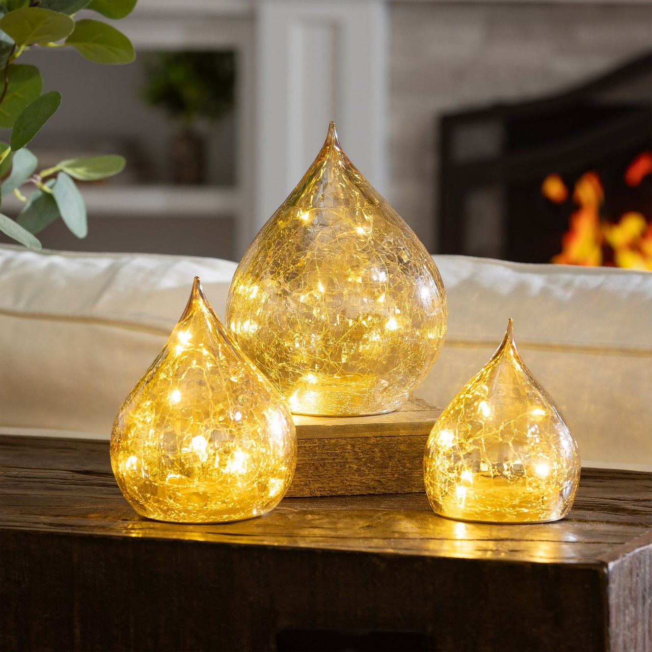 Evergreen LED Glass Raindrops - Image 1
