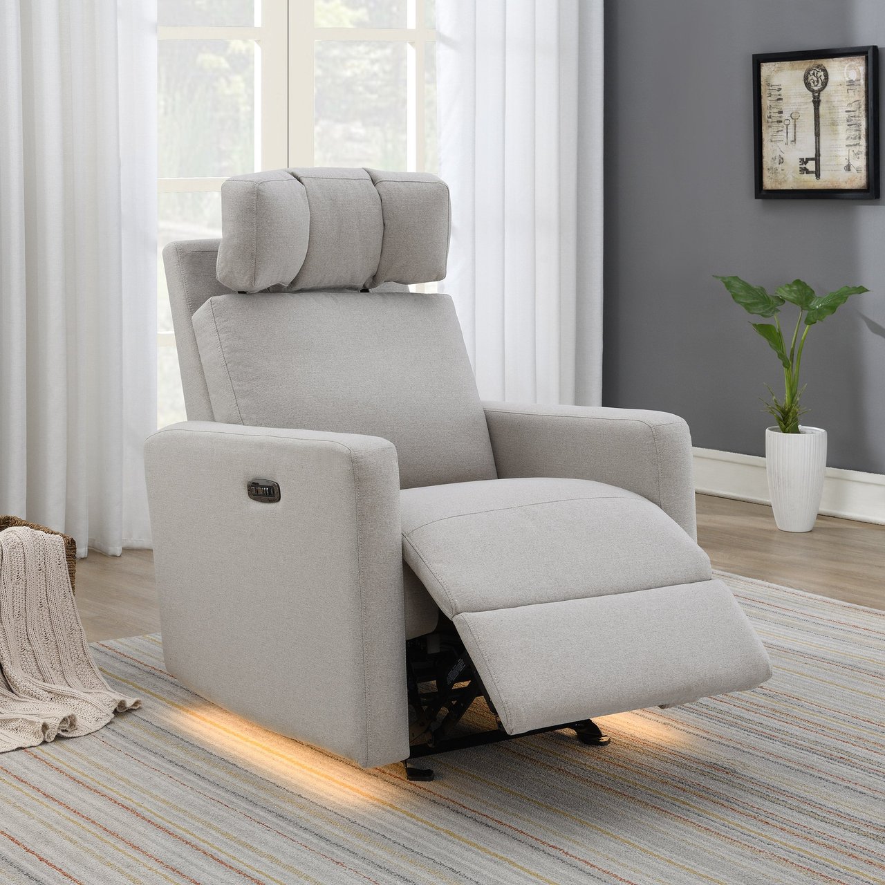 Synergy Home Tallula Fabric Power Recliner - Image 1