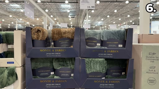 Monte & Jardin Jacquard Velvet Throw