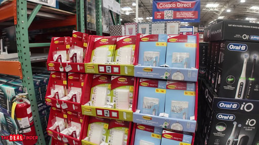 3M Command Hanging Hooks or Strips