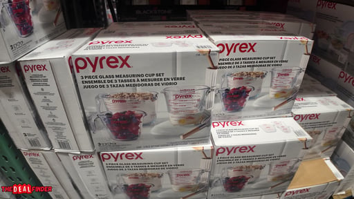 Pyrex 3-Piece Measuring Cups