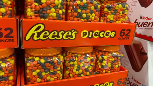 Hershey Reese's Pieces 62 Ounce Jar