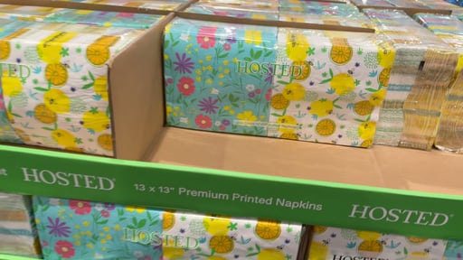 Hosted Spring Napkin, 200 CT / 3 Ply