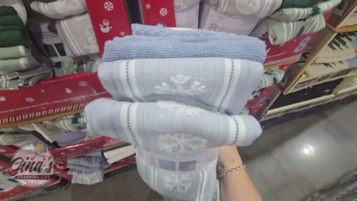 Caro Home Holiday Kitchen Towel Set, 8-Pack (18" x 28")