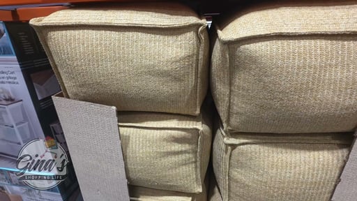 Hermosa Indoor/Outdoor Pouf