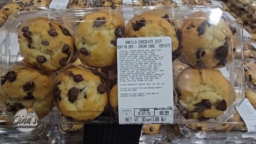 Kirkland Signature Vanilla Chocolate Chip Muffin 8 Pack