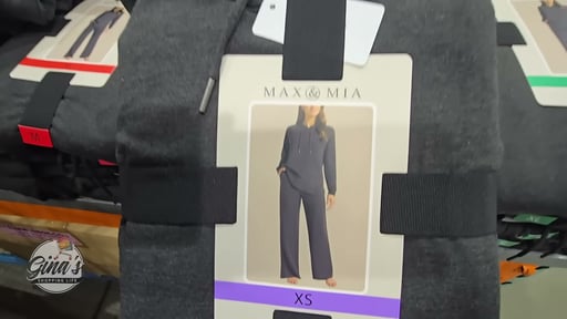 Max & Mia Women's Hoodie Lounge Set
