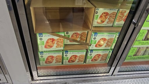 La Boulangerie Turkey Pesto & Swiss Cheese Pockets 8 Count