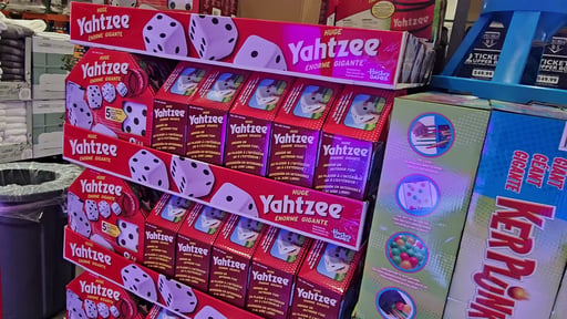 EastPoint Huge Yahtzee Giant Dice Game Set