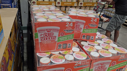 Nissin Chicken Cup Noodles 24 ct