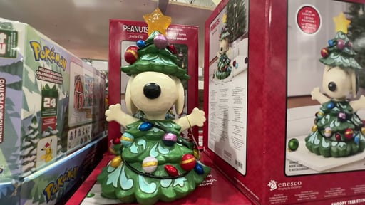 14.7" Snoopy Christmas Tree Figurine by Jim Shore with LED Star