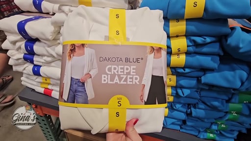 Dakota Blue Women's Crepe Blazer