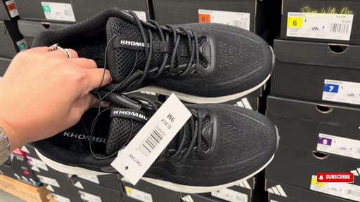Khombu Women's Sneaker
