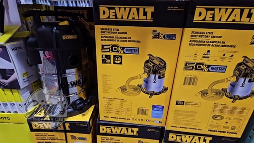 DEWALT 8 Gallon Stainless Steel Stealth Wet/Dry Vacuum