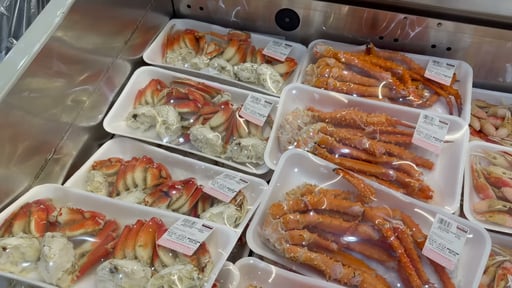 Wild Cooked Golden King Crab Sections