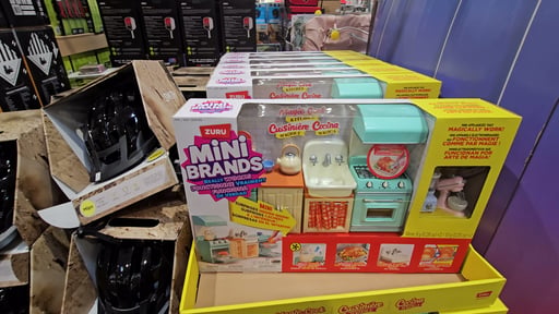 ZURU Mini Brands Kitchen Playset
