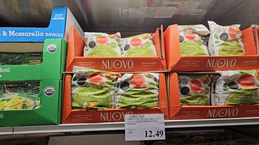 Nuovo Tri-Color Tortellini Pasta Salad Meal Kit 32 oz