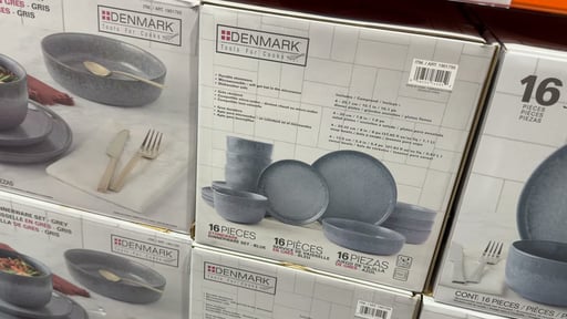 Denmark 16-Piece Kamilah Dinnerware Set