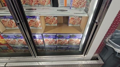 Sabatasso's French Bread Pepperoni Pizza, 9 Count (3.03 lbs)