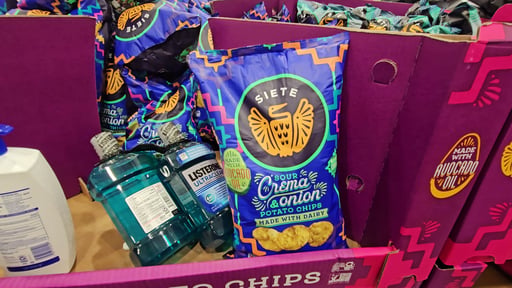 Siete Sour Crema and Onion Kettle Cooked Potato Chips, 18 oz