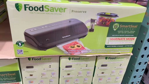 FoodSaver VS2295 Vacuum Sealer Machine with Bags & Container