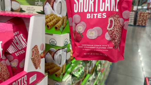 Edward Marc Strawberry Shortcake Bites 20 Ounce Bag