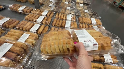 Peaches and Cream Pastry 8 Count